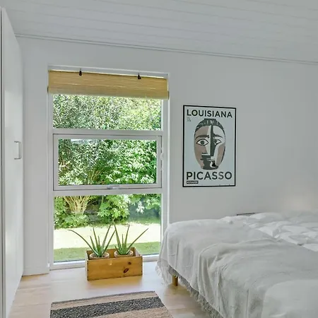 4 Bedroom Lovely In